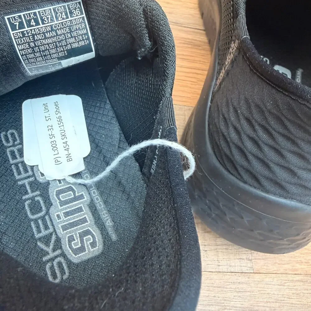 Skechers Go Walk Flex Slip Ins Womens Size 7 Black Sneakers 124836W Wide